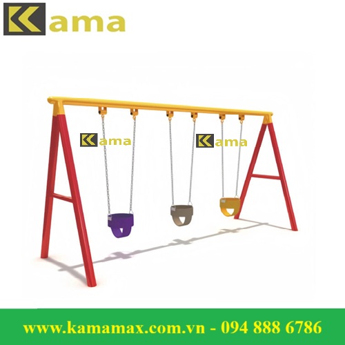 xích đu mầm non 3 chỗ ghế ngồi nhựa dẻo đai ôm chắc chắn